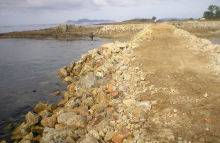 Mentres ACE asegura que está nas mans do concello paralizar as obras, o BNG asegura que fai todo o legalmente posíbel