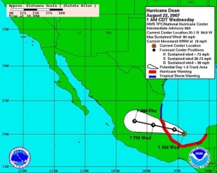 Previsión do NHC sobre a traxectoria e intensidade do 'Dean'