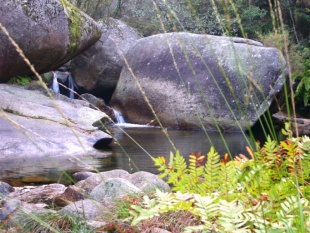 Espazo d'A Fervenza, afectado por un dos proxectos de minicentral (Pica nas imaxes para ampliar) / Foto: Xosé Chao (Adega)